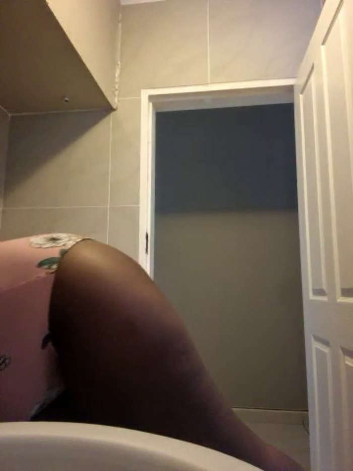 Bustygoddess32