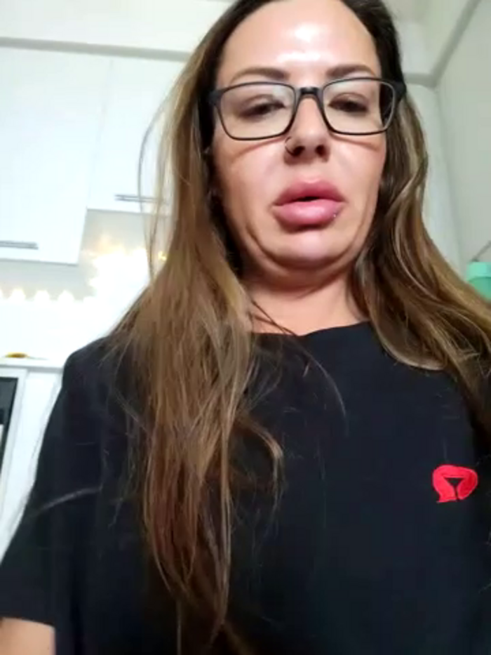 RebeccaXO_