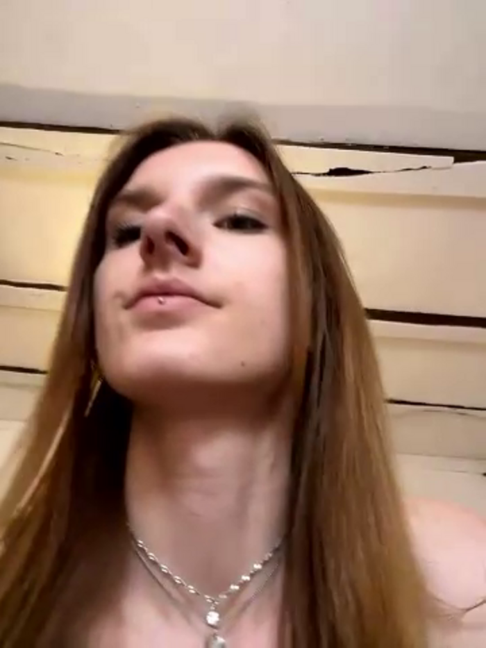 AnnyBelle_
