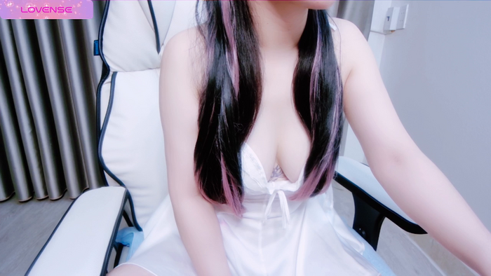 Girl__Funny