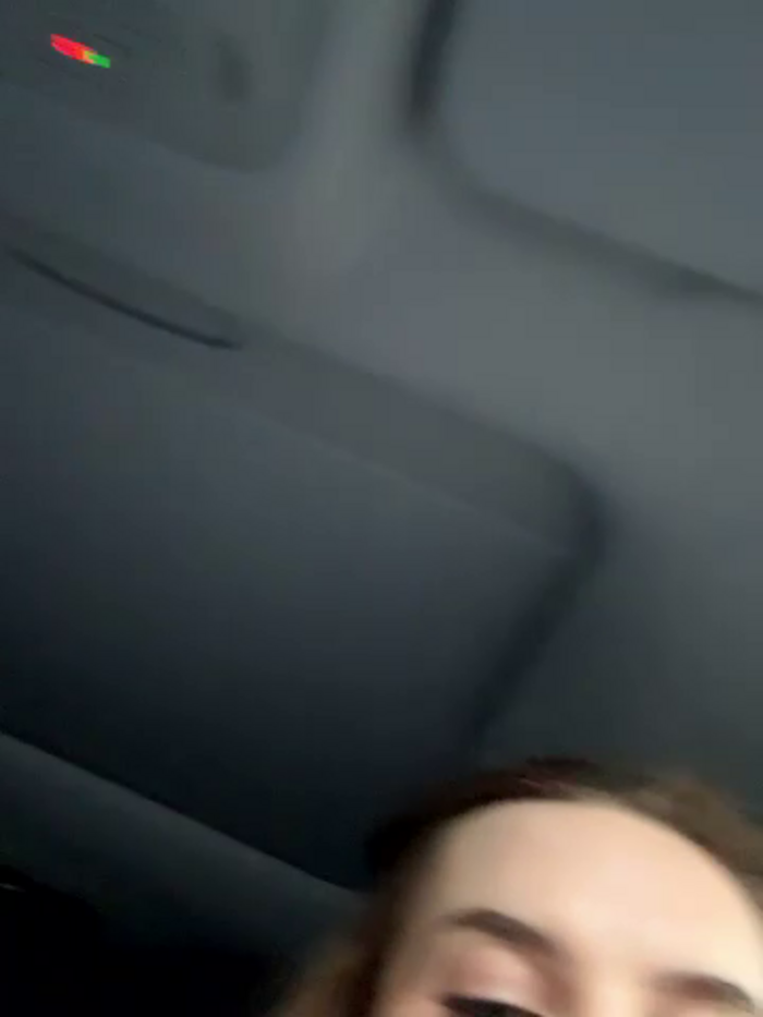 -AngelAri-