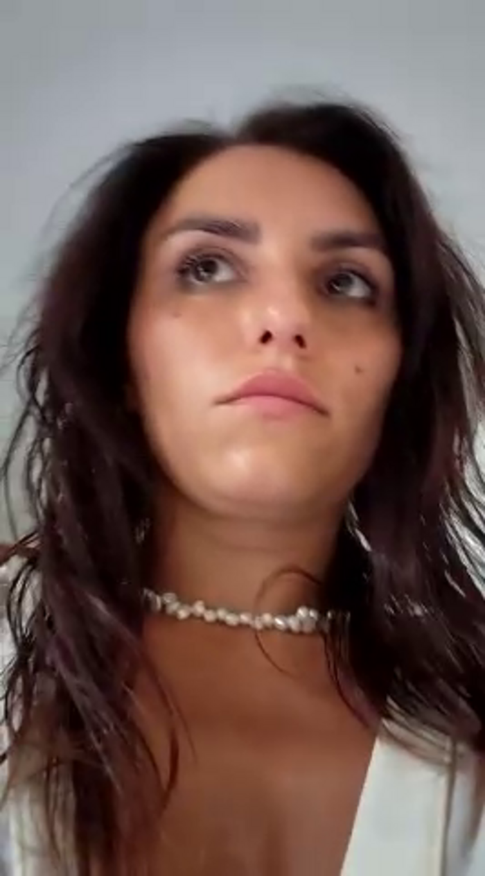 Izabella_Bella