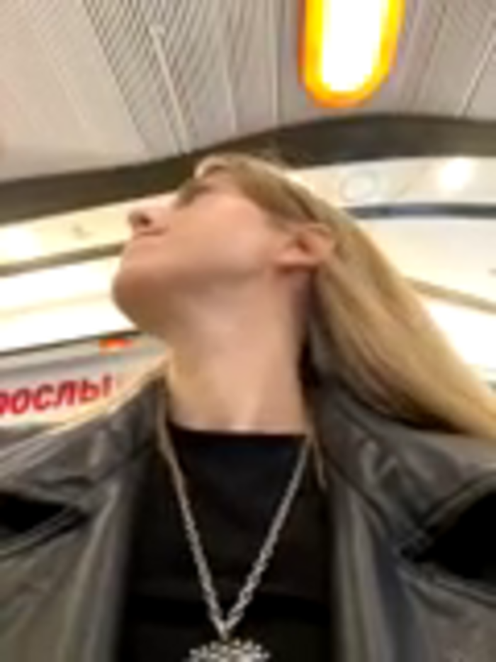 Kira_Miu