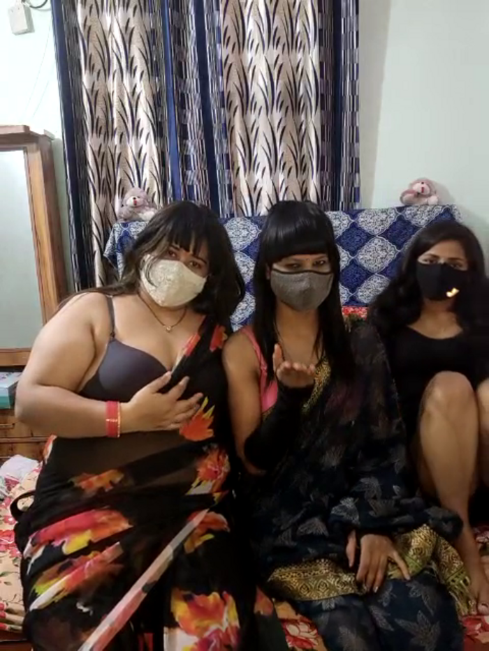 Indian_hotmilfs