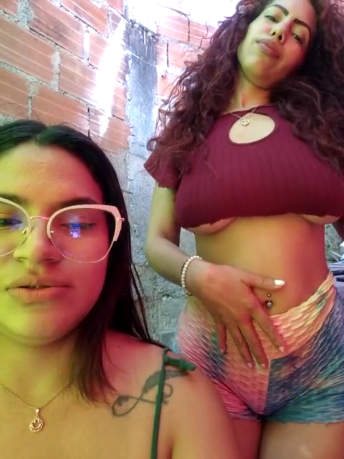 SexyFriends_