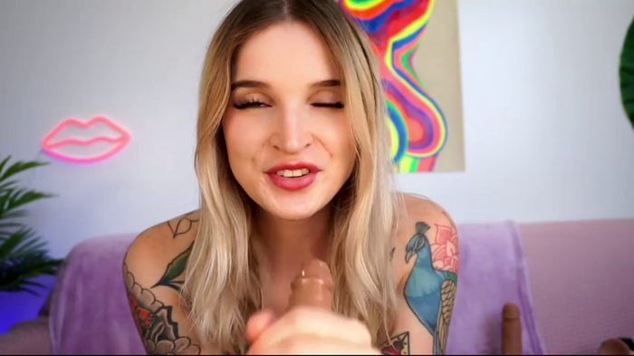 Sophia_Sapphire