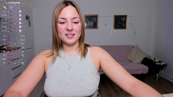 ThreeshaWhite