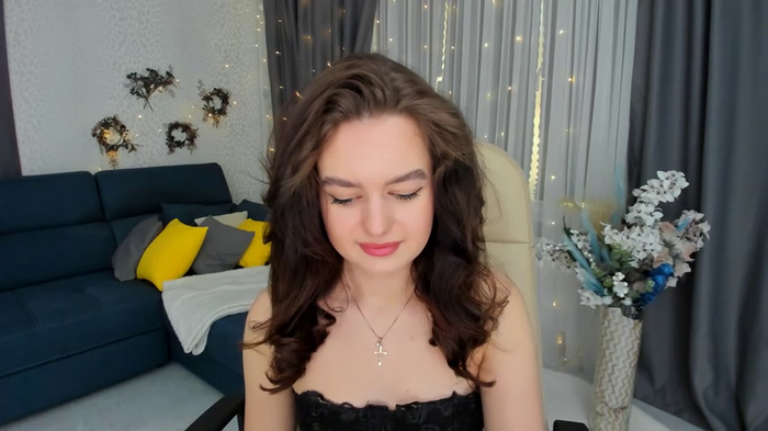 MiracleCurly