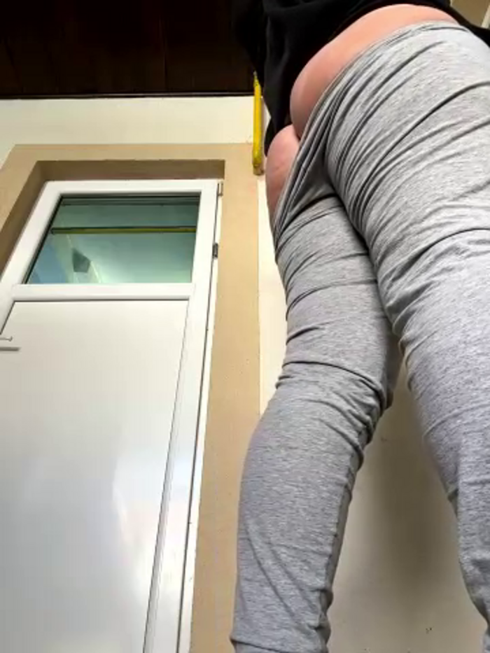 ladywithbigass