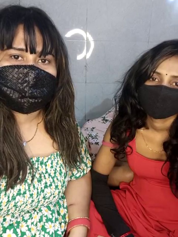 Indian_hotmilfs