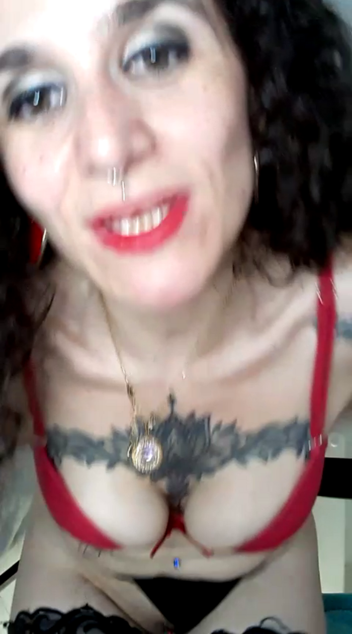 Valentina_sweetpoison