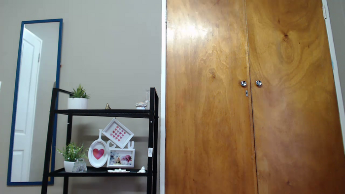Bustygoddess32