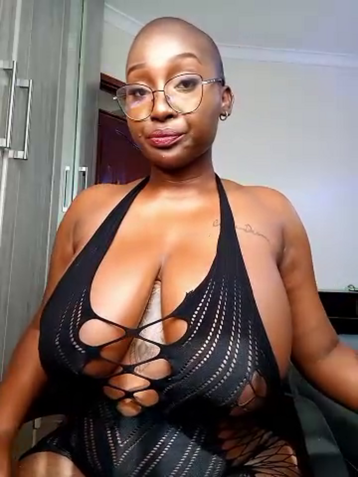 Iambombshell