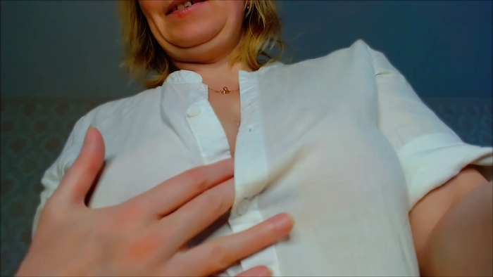 Regina__blue