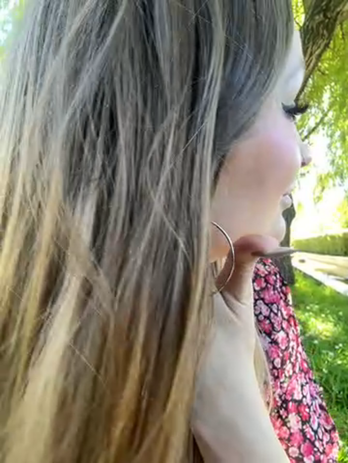 Teya_moon_