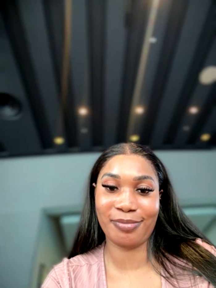 __Nessa__