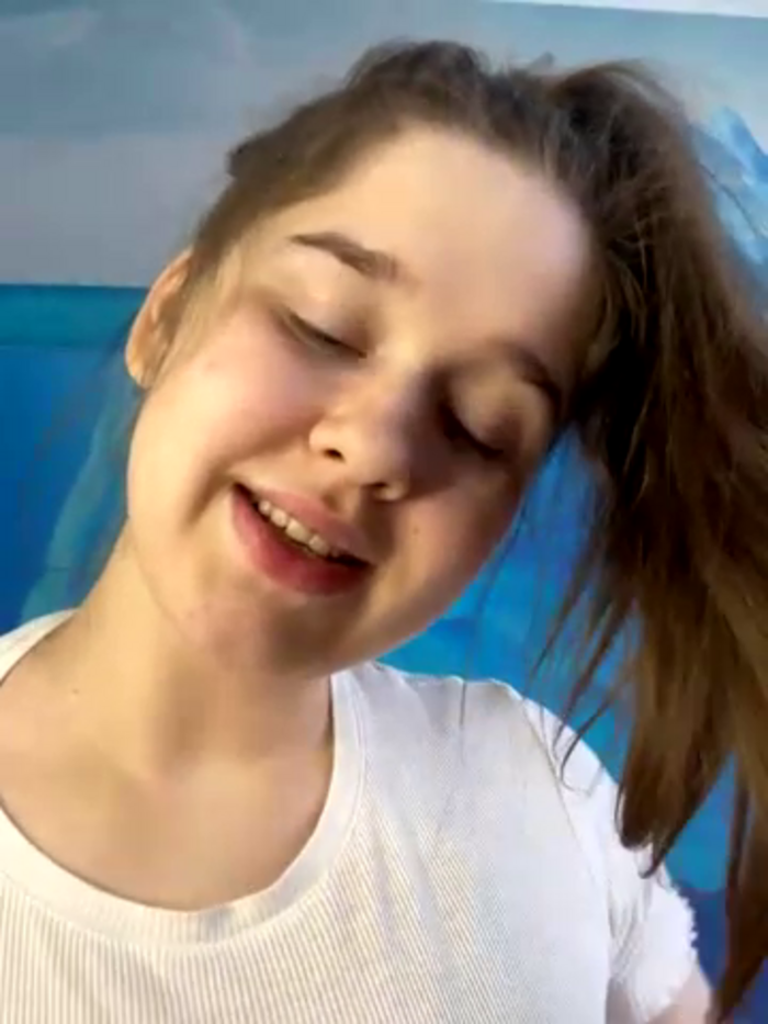 HornyGirlH