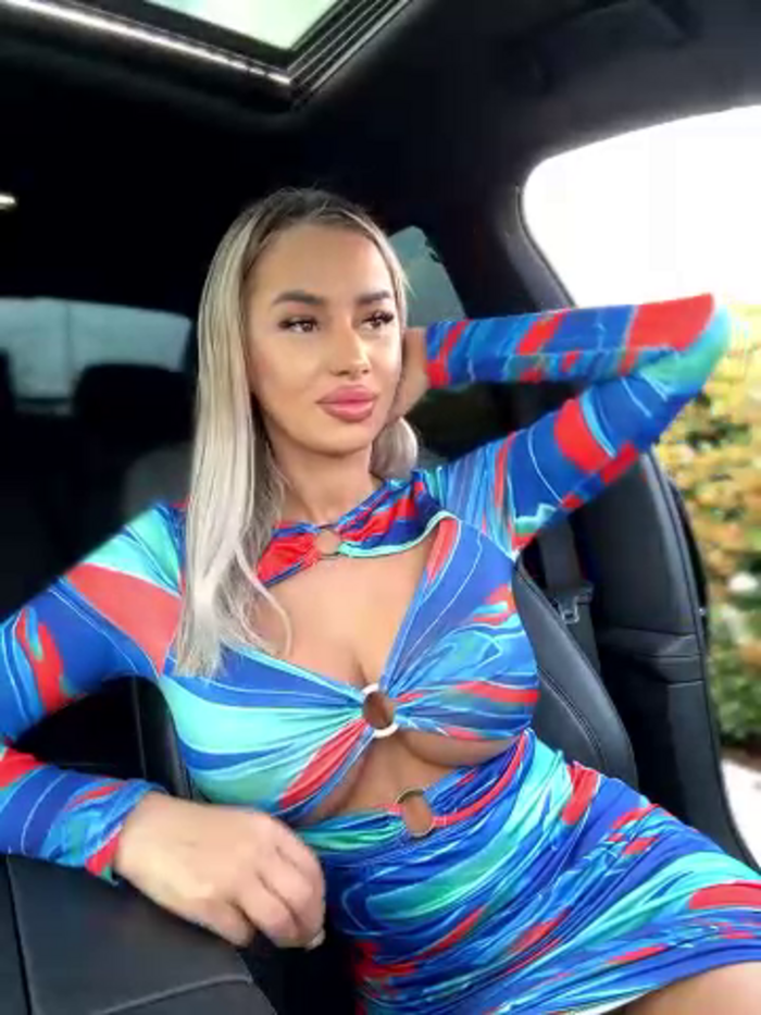 KirstieVegas
