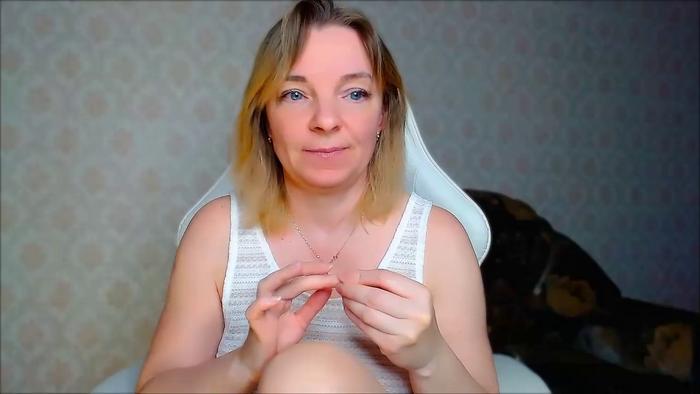 Regina__blue