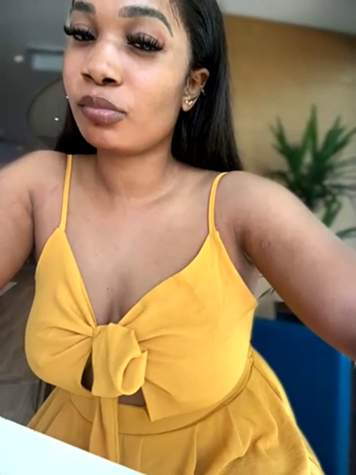 __Nessa__