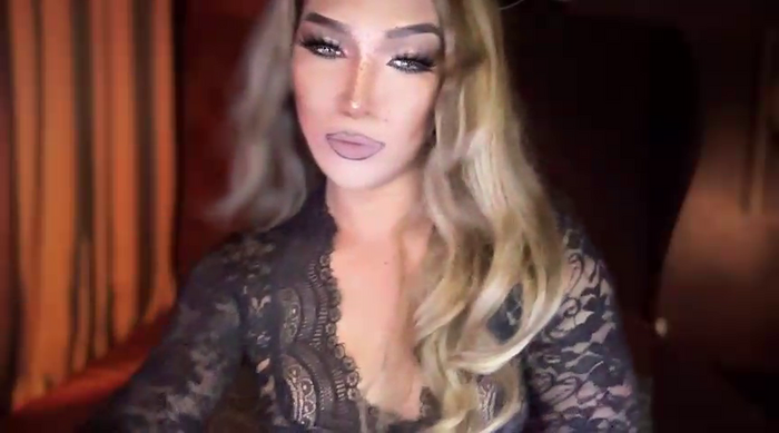 Lo_la_69