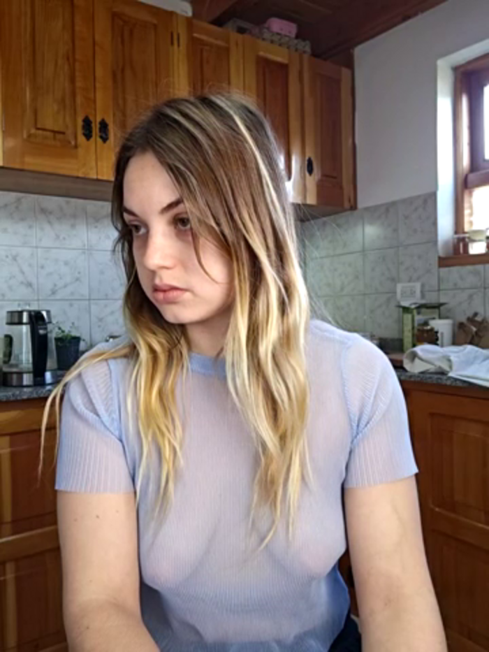 Elnonoykeila77