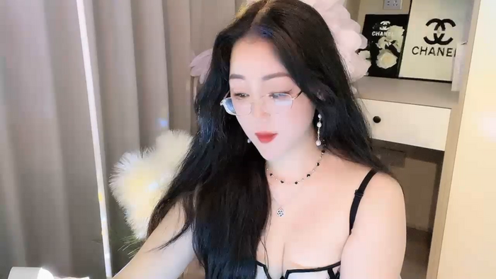 Monica-888