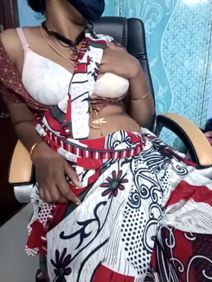 Tamil-hotwife
