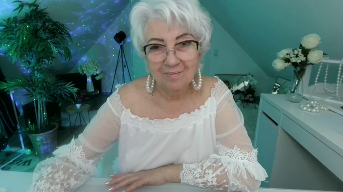 LovelyHelena