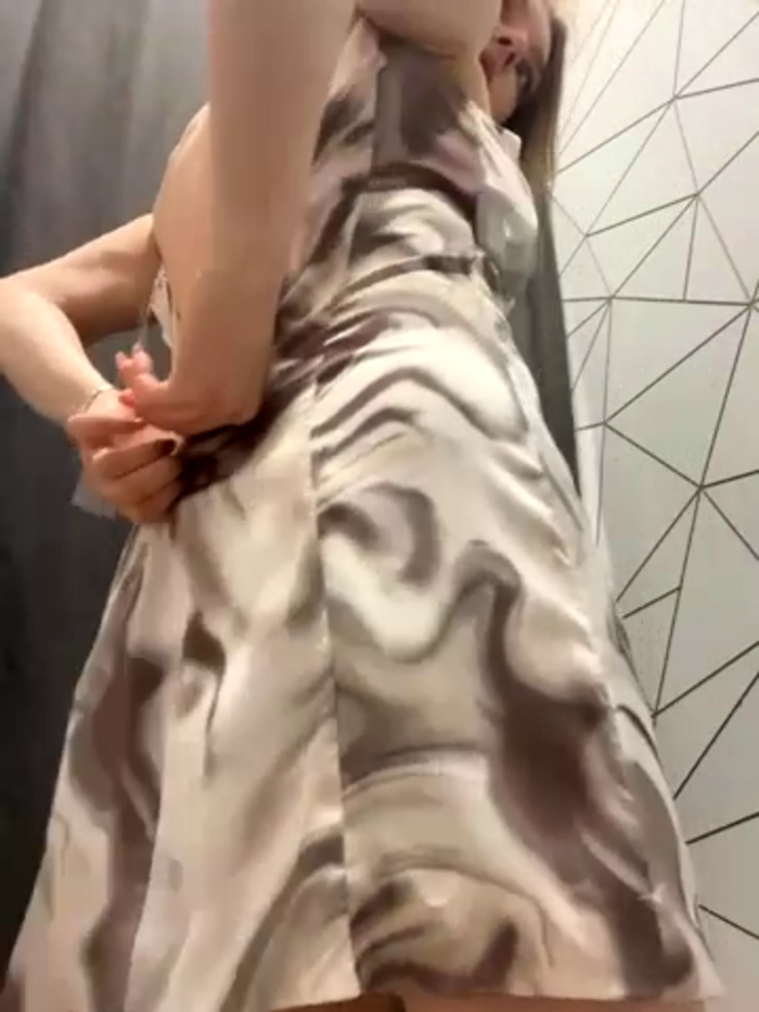 AmmyHot