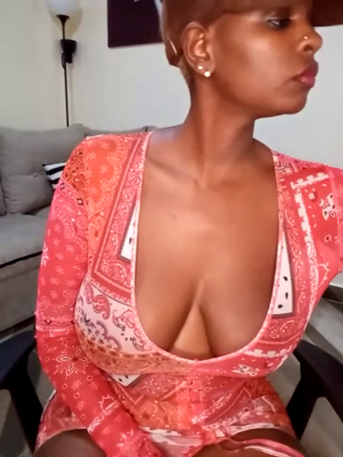 Sexy_panda69