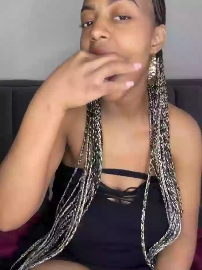 2024/05/23/stripchat-tamia_98-11-40-10