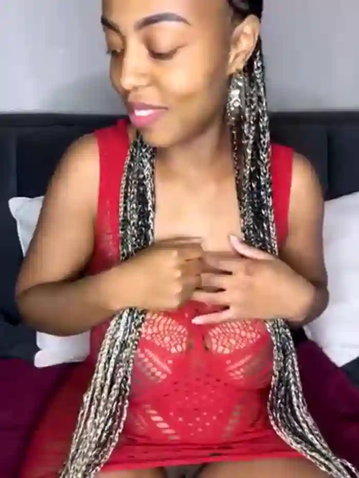 2024/05/23/stripchat-tamia_98-21-38-43