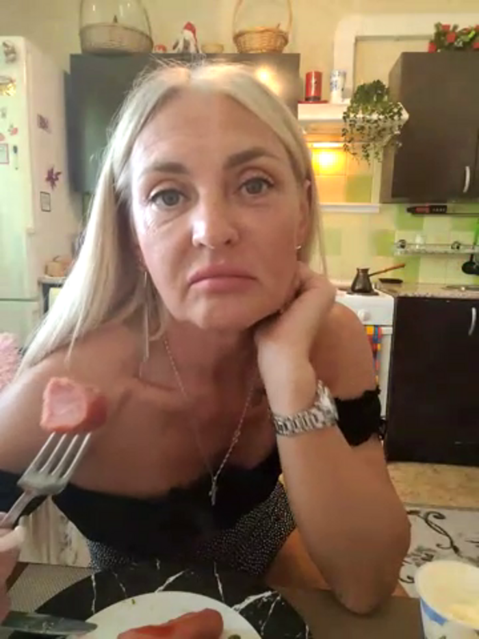 amelia_blondy