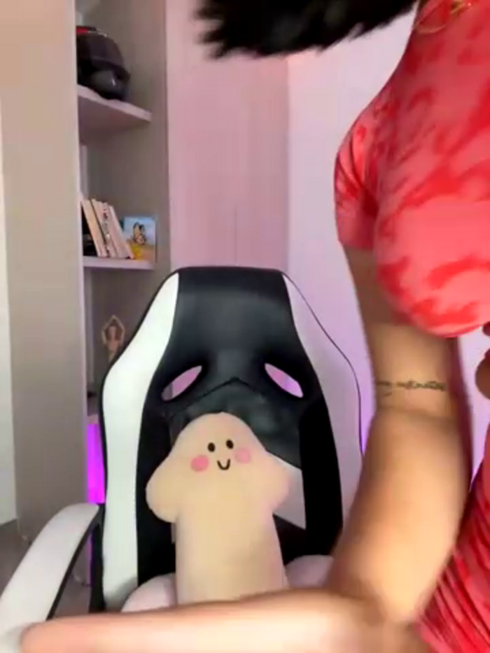 Ale_Lewis
