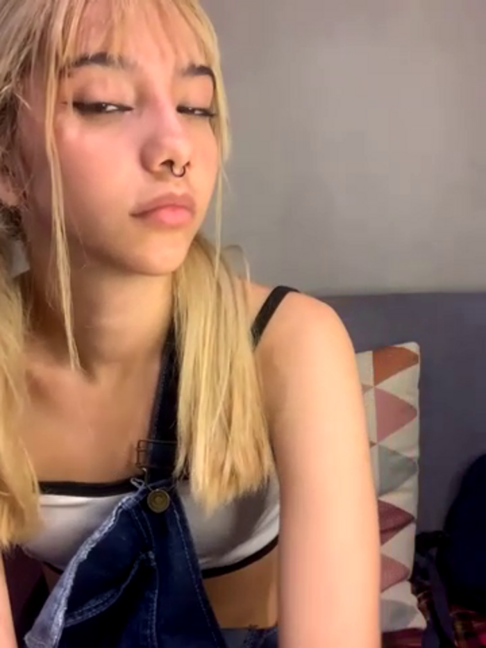 MIA_CUUTE-