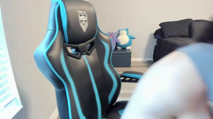 MasturbateMom