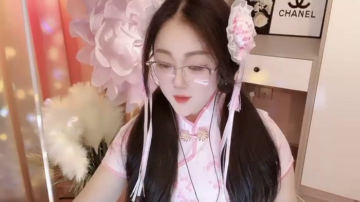 Monica-888