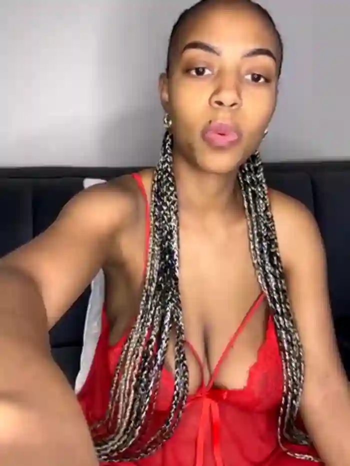 2024/05/24/stripchat-tamia_98-09-37-42