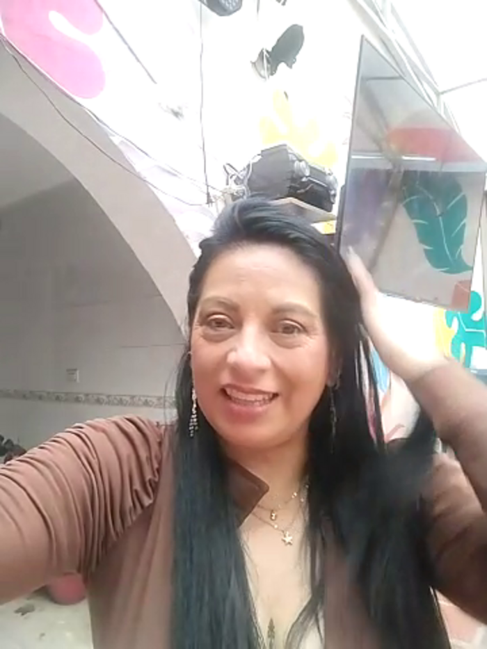 Violeta-Saenz