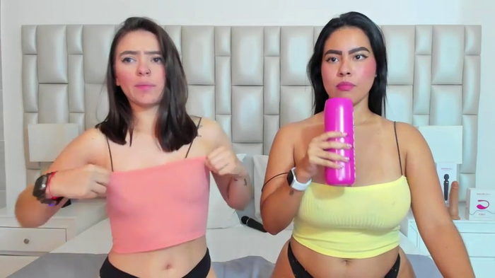 paola_katy_dicks