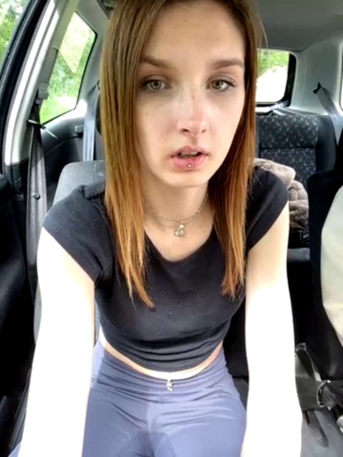 AnnyBelle_