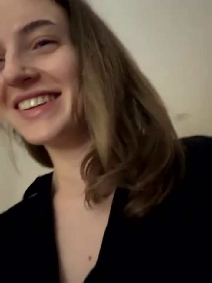 -AngelAri-
