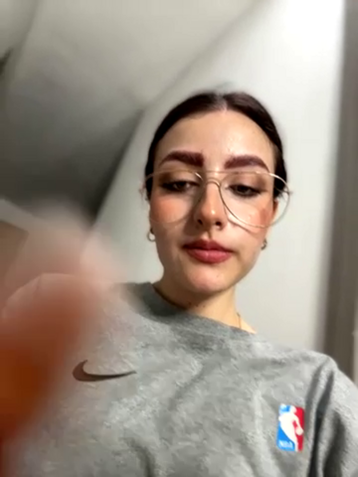 Anavi_