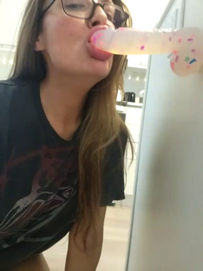 RebeccaXO_