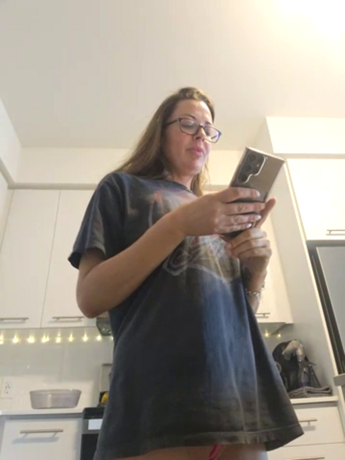 RebeccaXO_