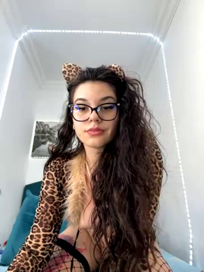 RedAssHottie