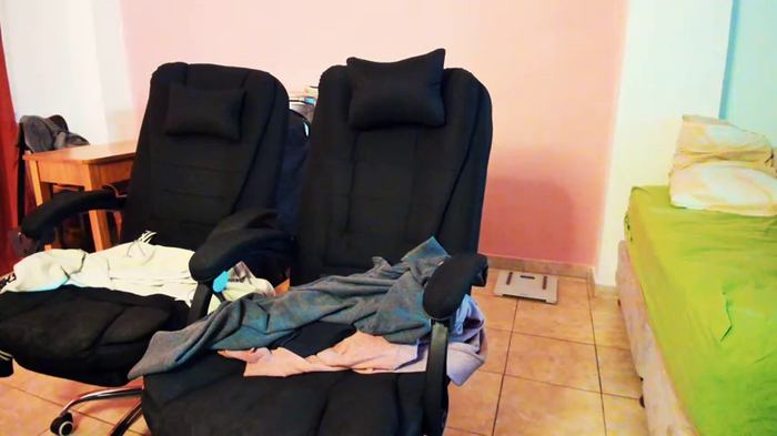AddictCouple