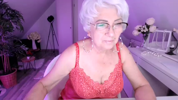 LovelyHelena