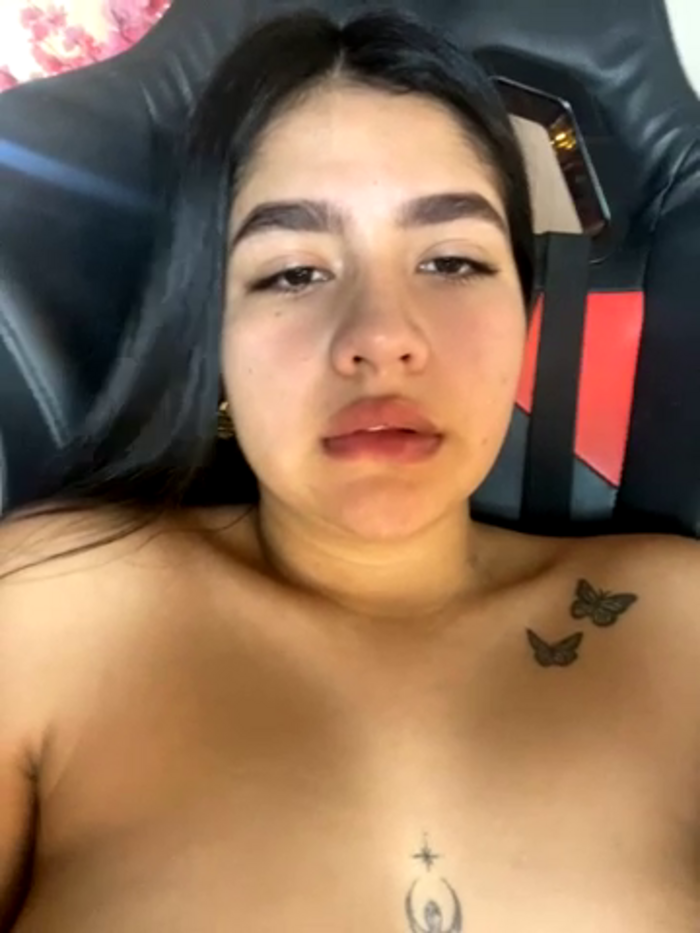 SaritaHot_69